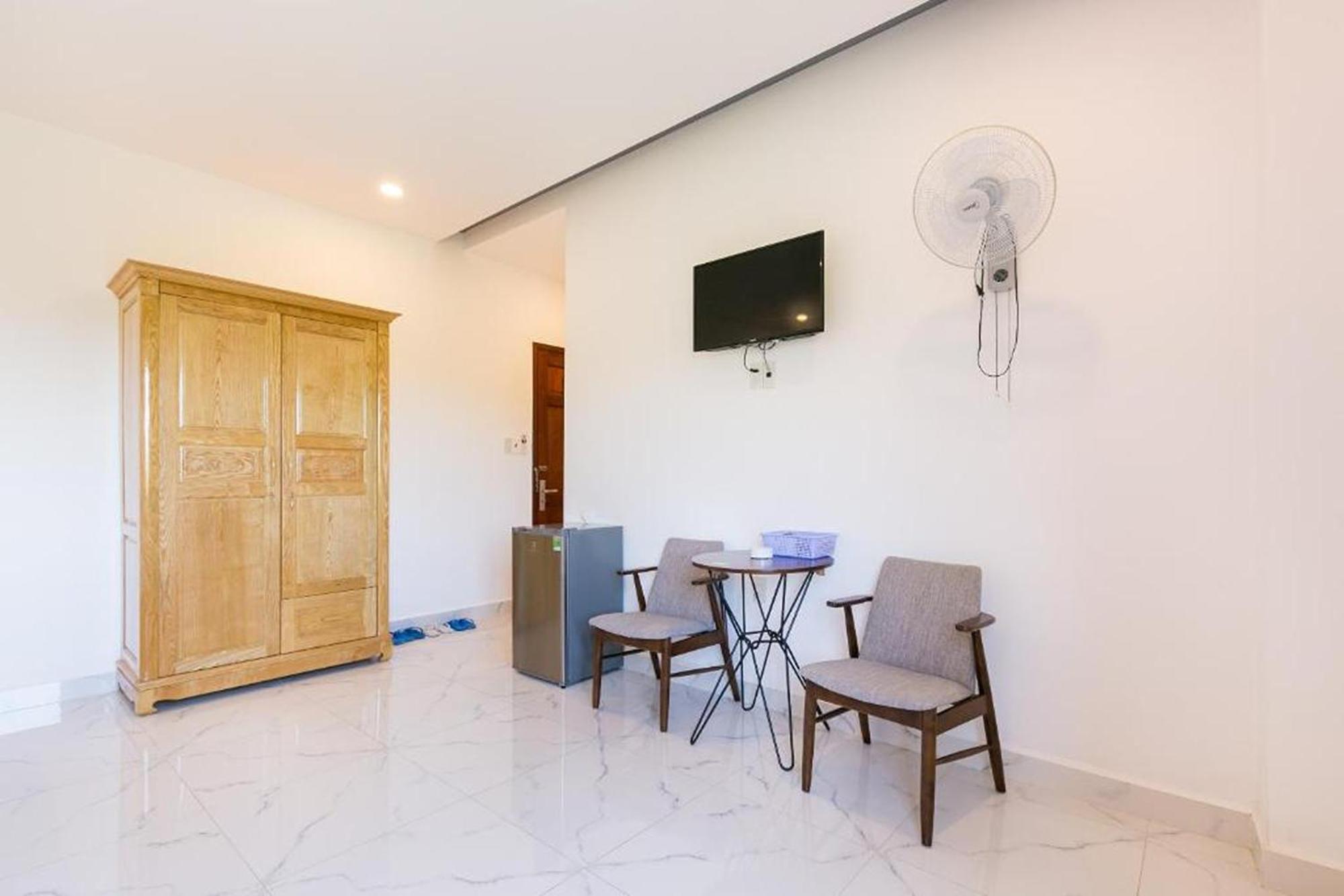 Ruby Hotel 두옹 동 외부 사진
