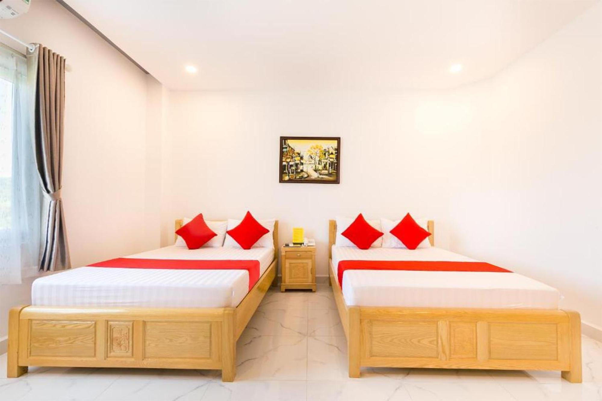Ruby Hotel 두옹 동 외부 사진