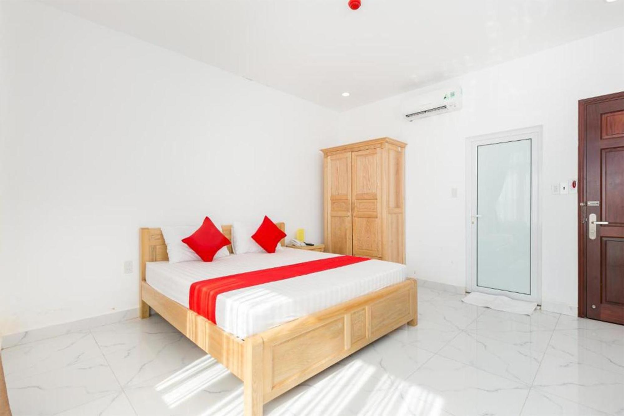 Ruby Hotel 두옹 동 외부 사진