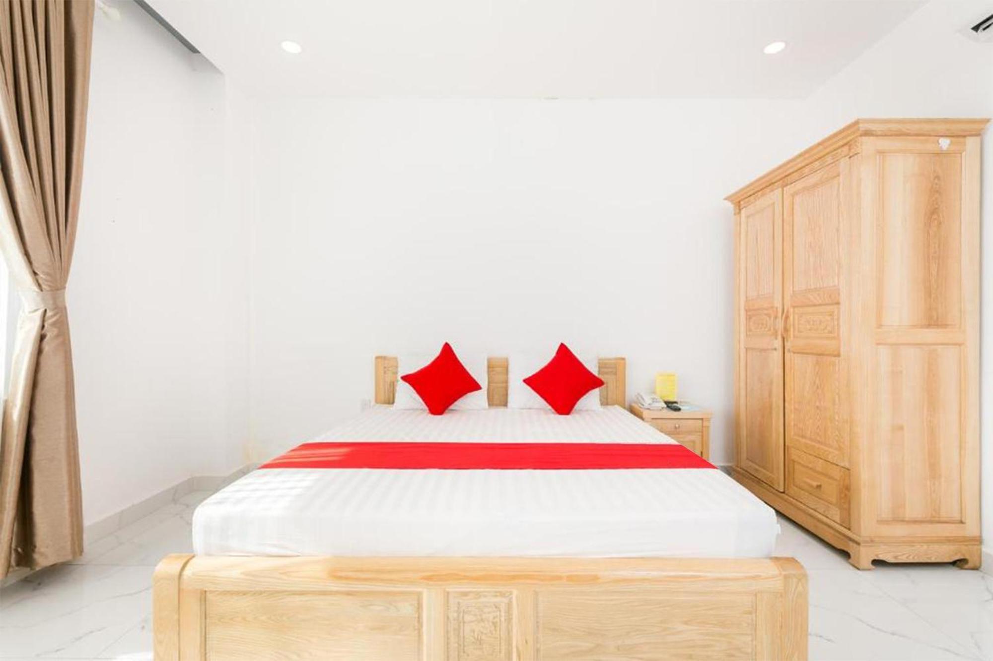 Ruby Hotel 두옹 동 외부 사진