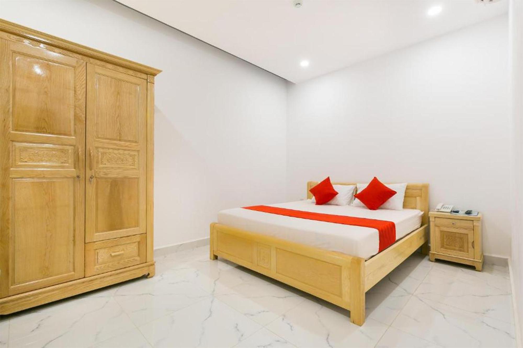 Ruby Hotel 두옹 동 외부 사진