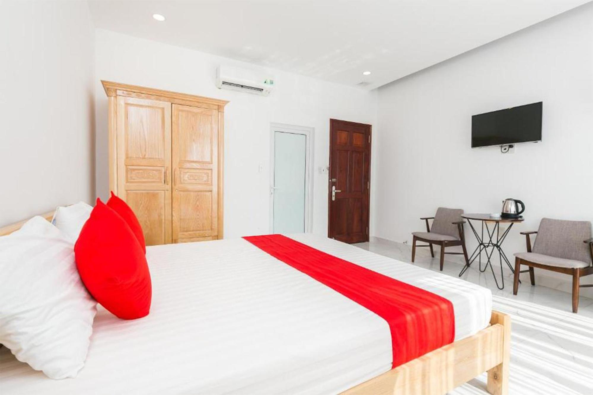 Ruby Hotel 두옹 동 외부 사진